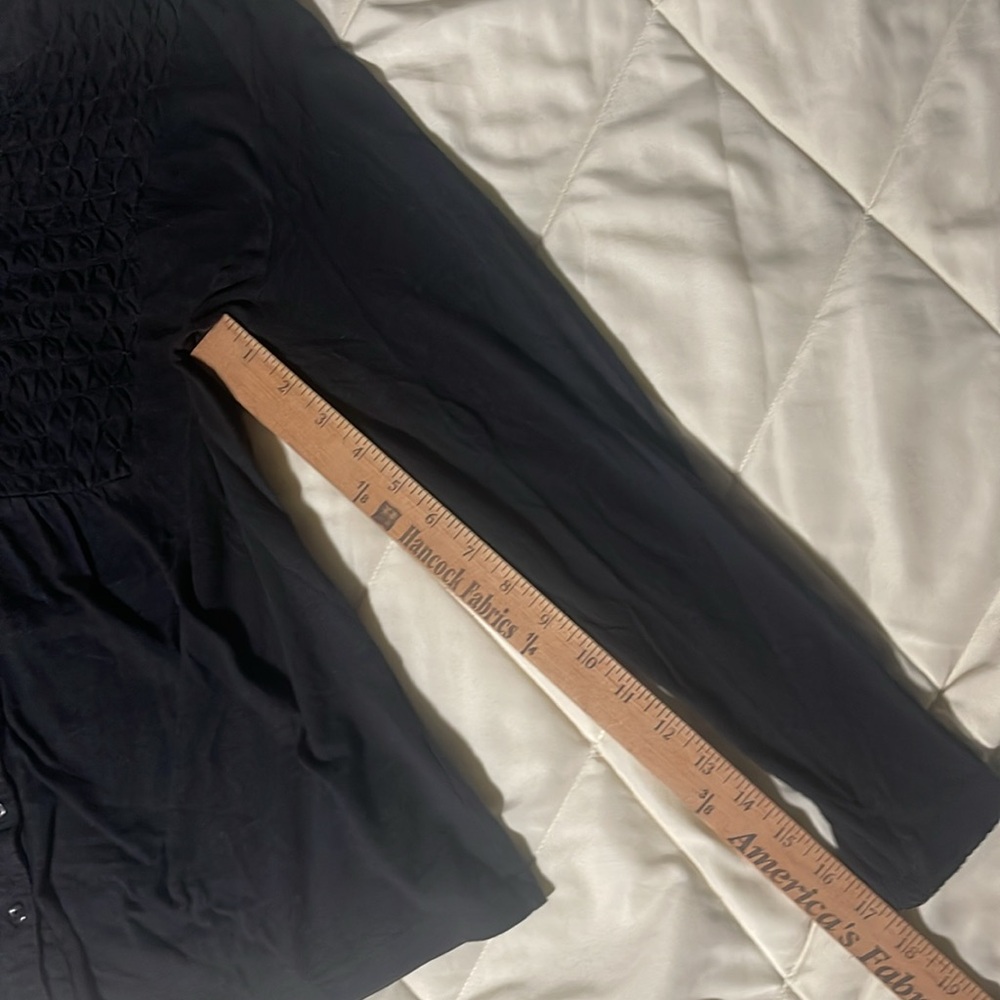 L.L.Bean embroidered V-Neck black women’s Medium button down cardigan top - Picture 8 of 10